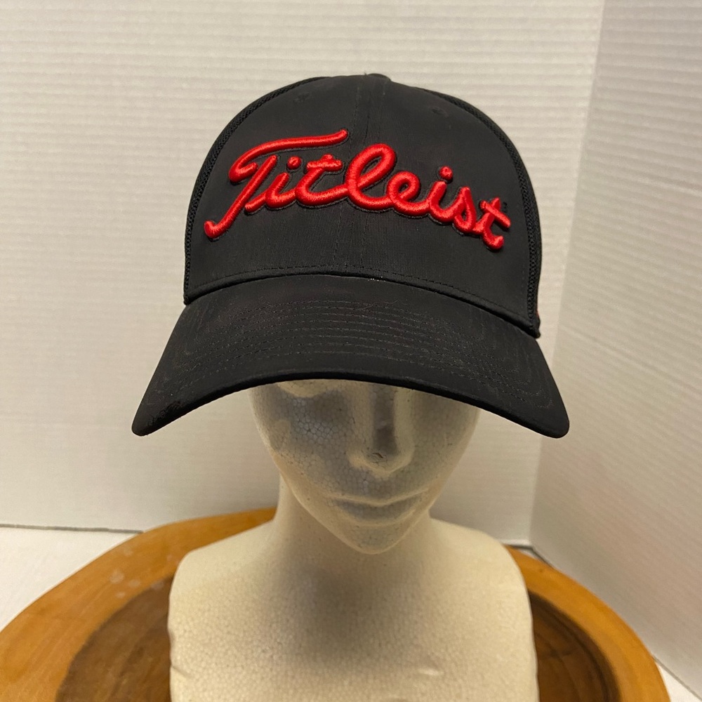TITLEIST Golf Hat Cap